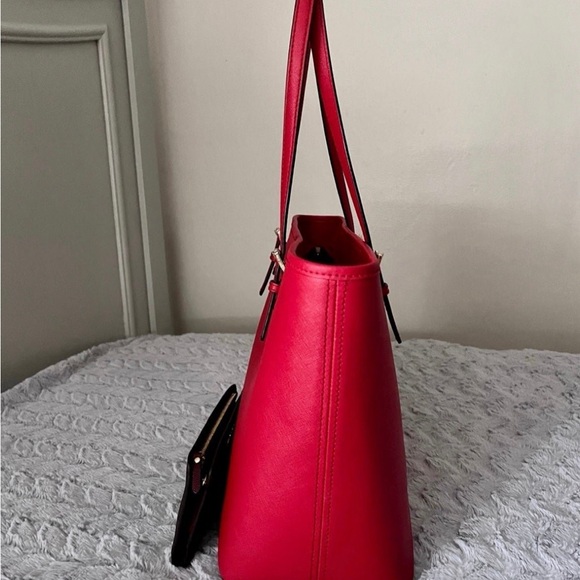 Michael Purse & Wallet set - Picture 3 of 12